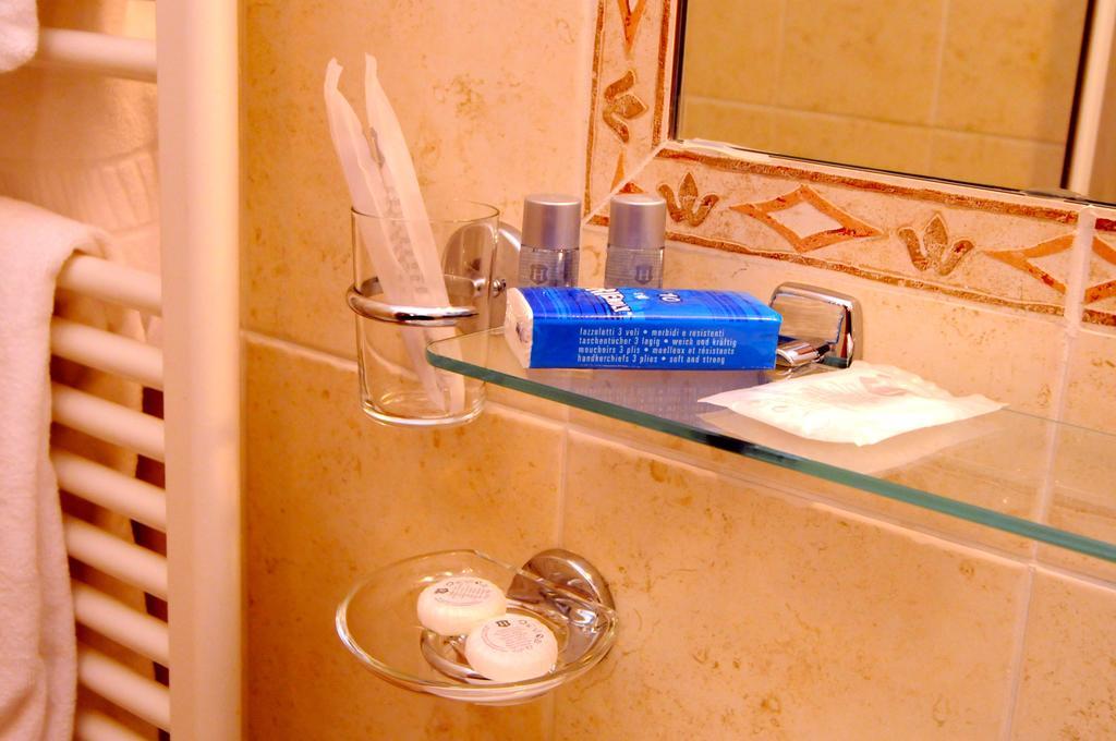 La Griglia Hotel Argegno Chambre photo